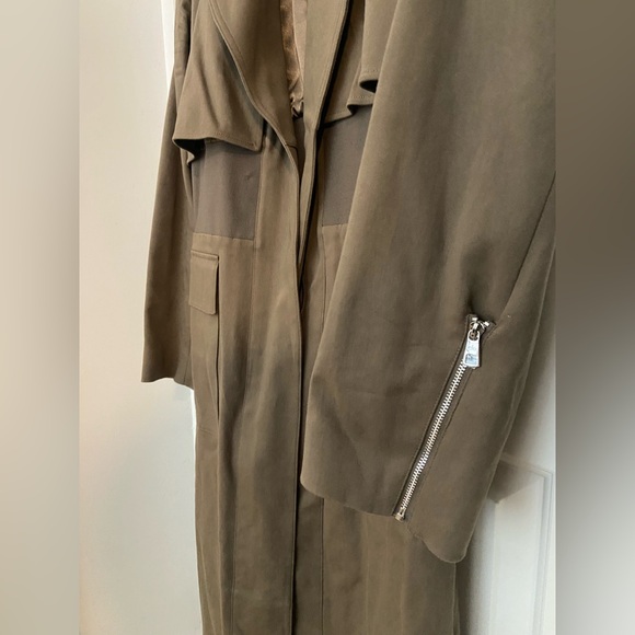 ALO Yoga Olive Trench Coat - Picture 7 of 11